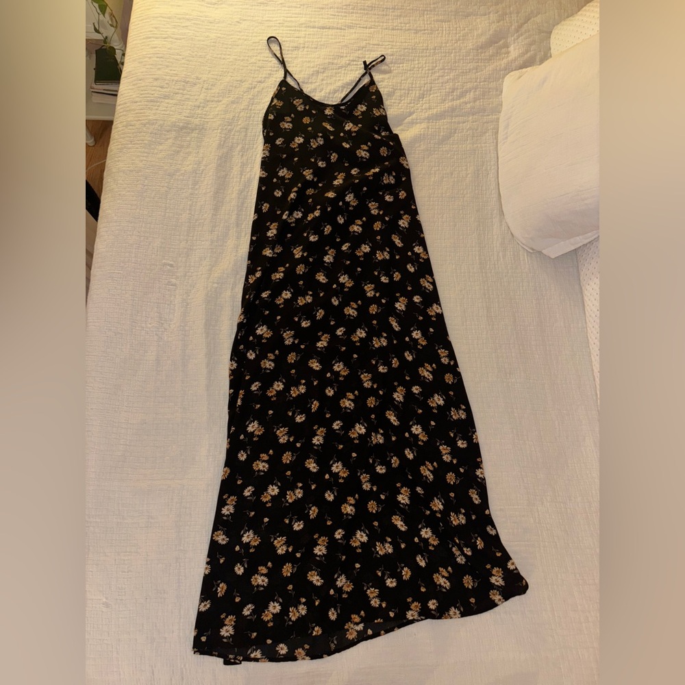 Audrey 3+1 Black Floral Maxi Dress